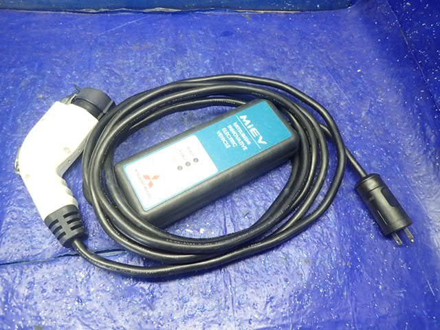 Yahoo!オークション -「i-miev 充電ケーブル」(パーツ) の落札相場