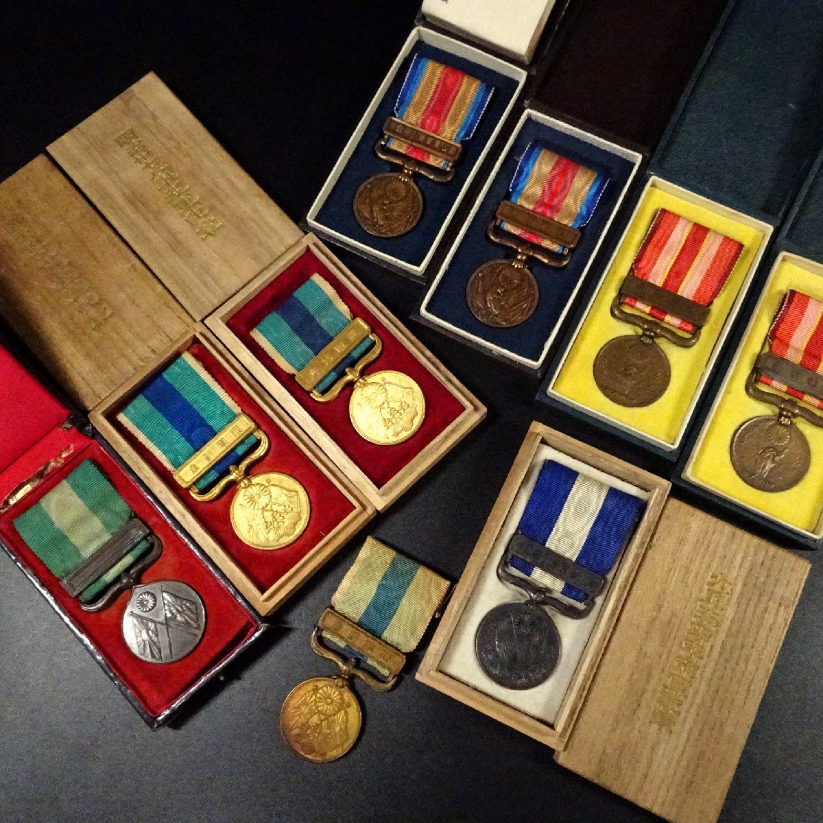 Yahoo!オークション -「元帥徽章」の落札相場・落札価格