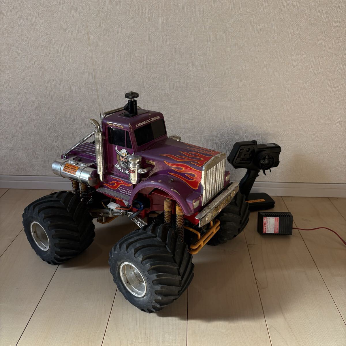 Yahoo!オークション -「タミヤブルヘッド」(完成品（電動）) (自動車