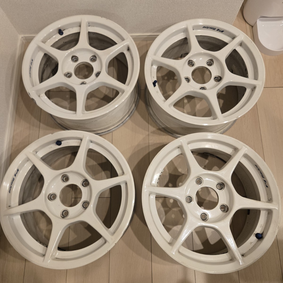 Yahoo!オークション -「p1レーシング 114.3 15インチ」(5穴) (15インチ