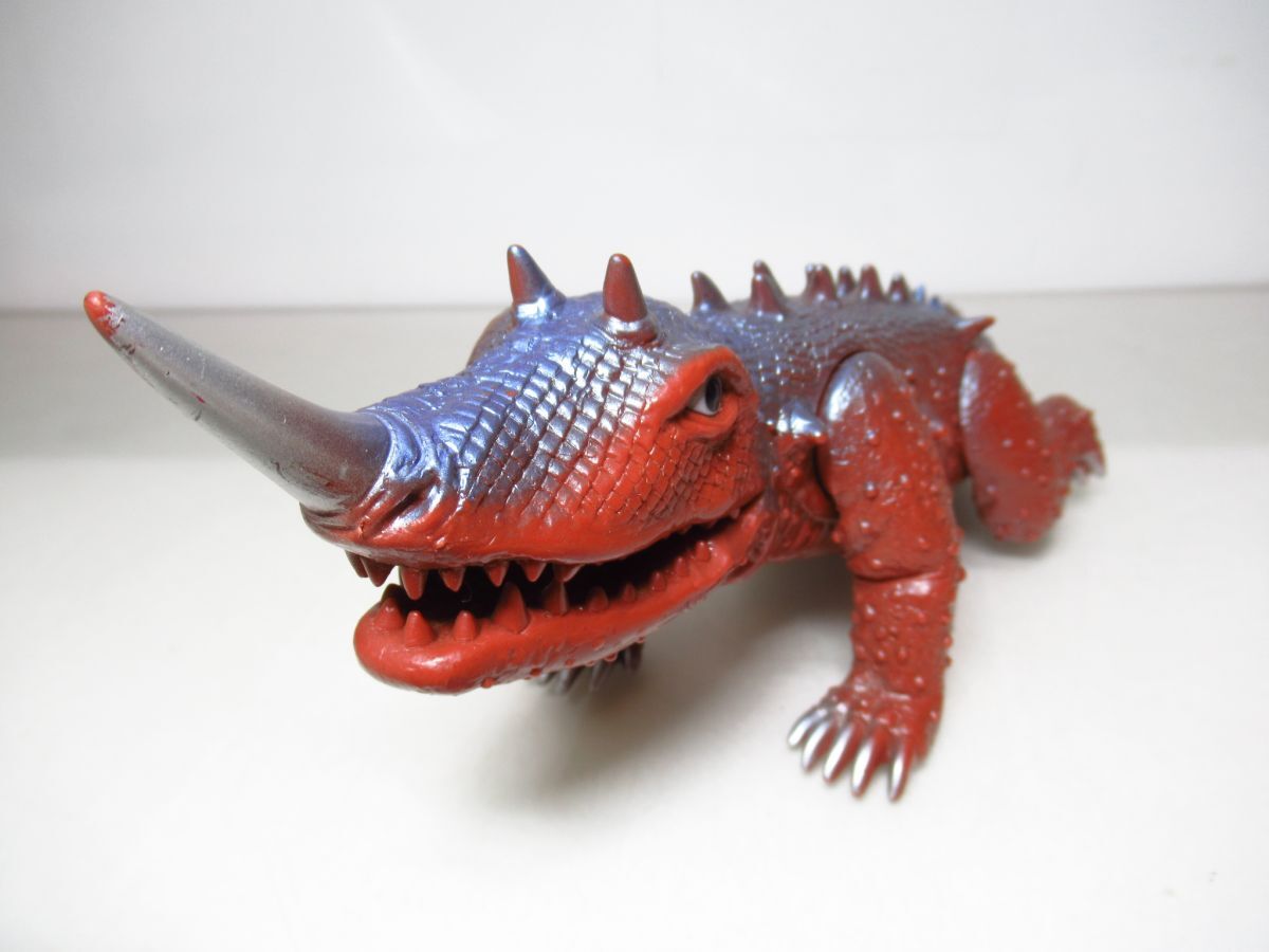 Yahoo!オークション -「ガメラ対バルゴン」の落札相場・落札価格