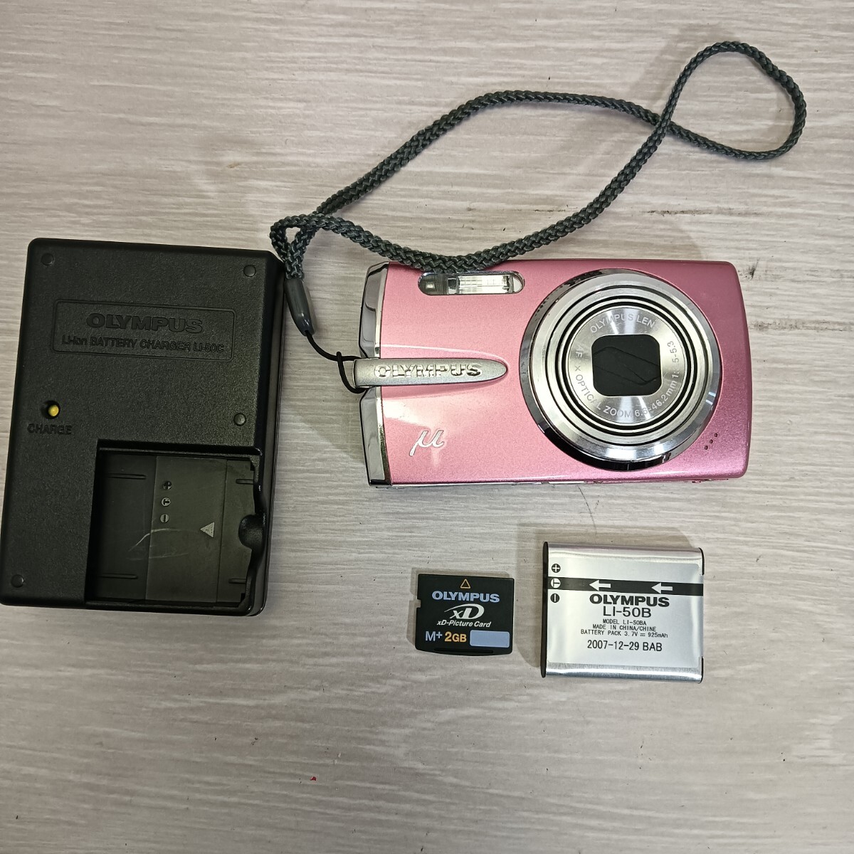 美品 オリンパス ミュー1020 コンパクト デジタルカメラ 動作確認済