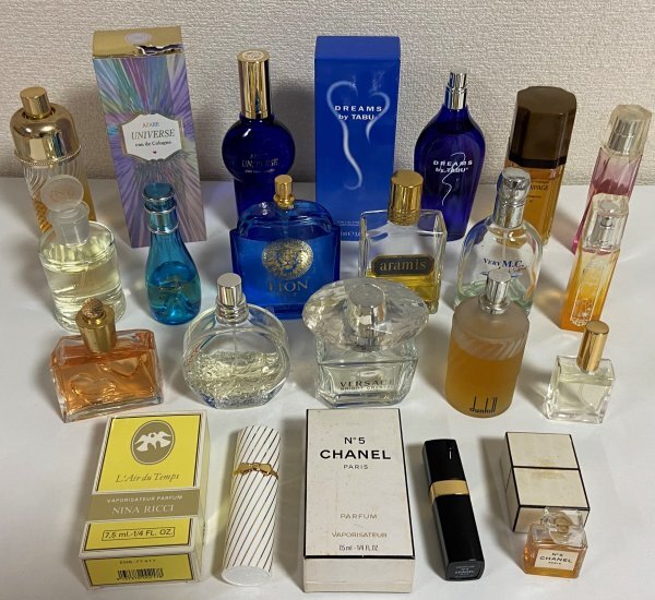 Yahoo!オークション -「香水 まとめて」の落札相場・落札価格