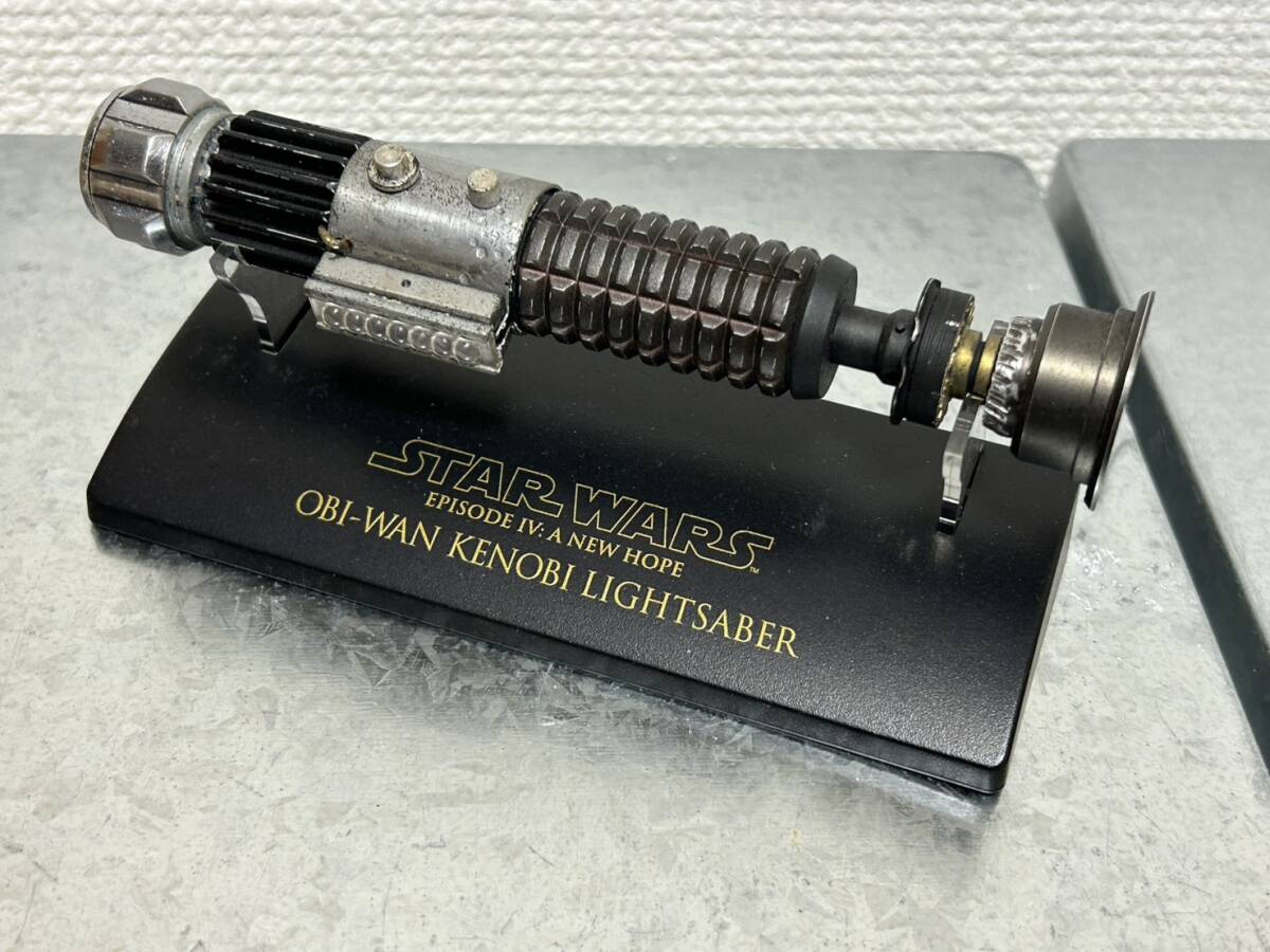 Yahoo!オークション -「オビワン ライトセーバー マスターレプリカ」の