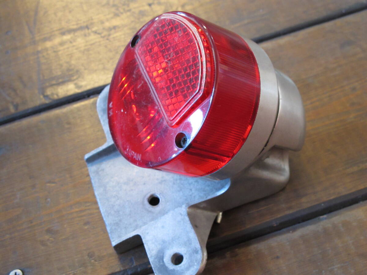 Yahoo!オークション -「cevテールランプ」の落札相場・落札価格