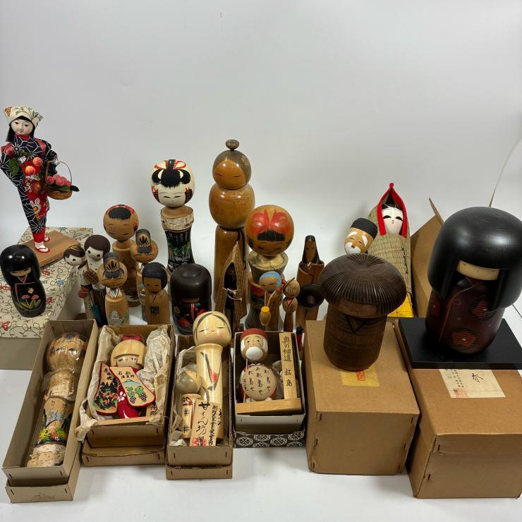 Yahoo!オークション -「井口」(こけし) (日本人形)の落札相場・落札価格