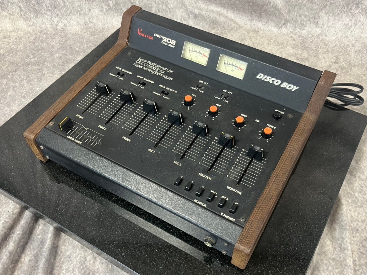 Yahoo!オークション -「vestax dsm」(DJミキサー) (DJ機器)の落札相場