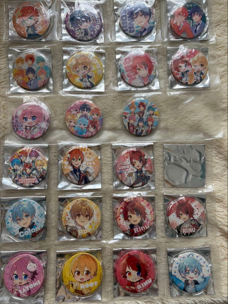ころんくん A賞 ふぁみこれ BIG缶バッジ すとぷり 7周年｜Yahoo