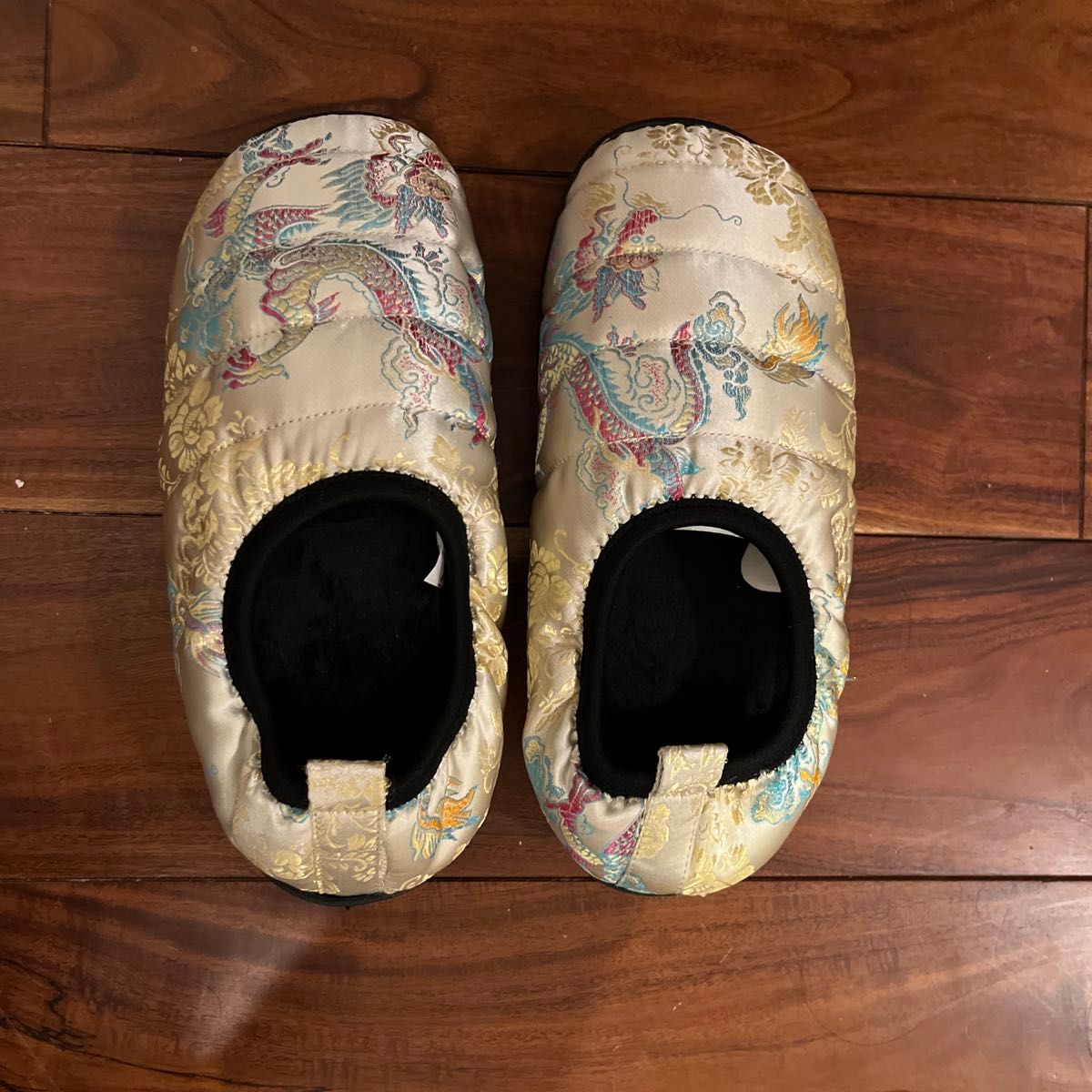 SUBU IVE レイ着用 冬用 サンダル ドット 人気 DOTS ジェニ 0｜Yahoo