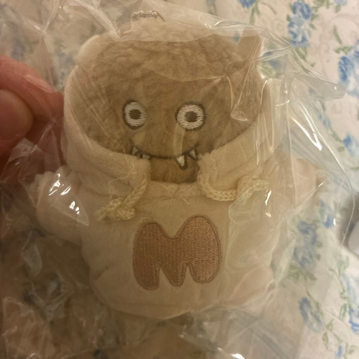 マルシィ 心の奥に潜む怪獣 冬のセピアver 新品 ぬいぐるみ