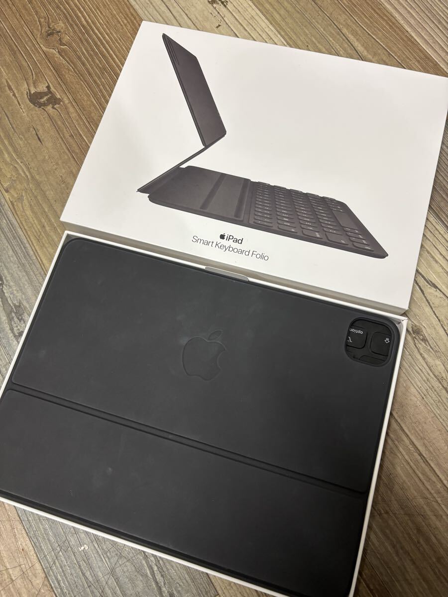 Apple 11インチiPad Pro(第3世代)・iPad Air(第4世代)用Smart Keyboard