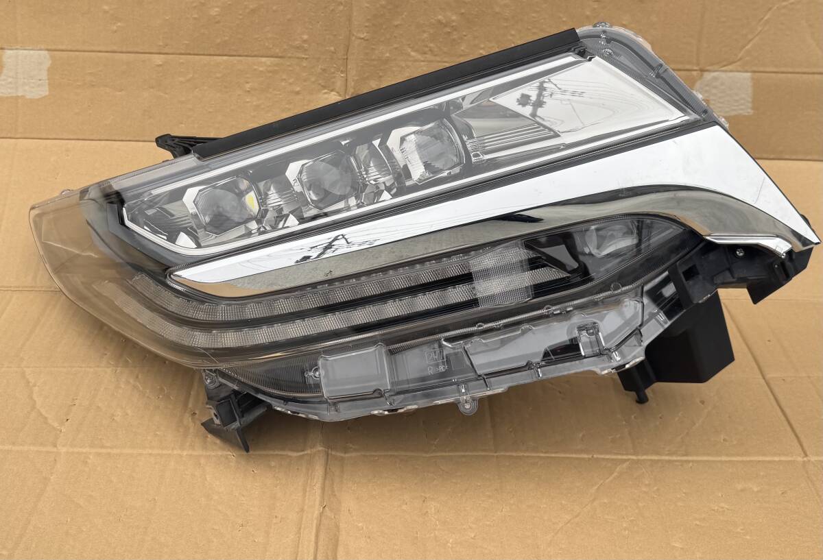 2026年最新】Yahoo!オークション -アルファード ヘッドライト 3眼の