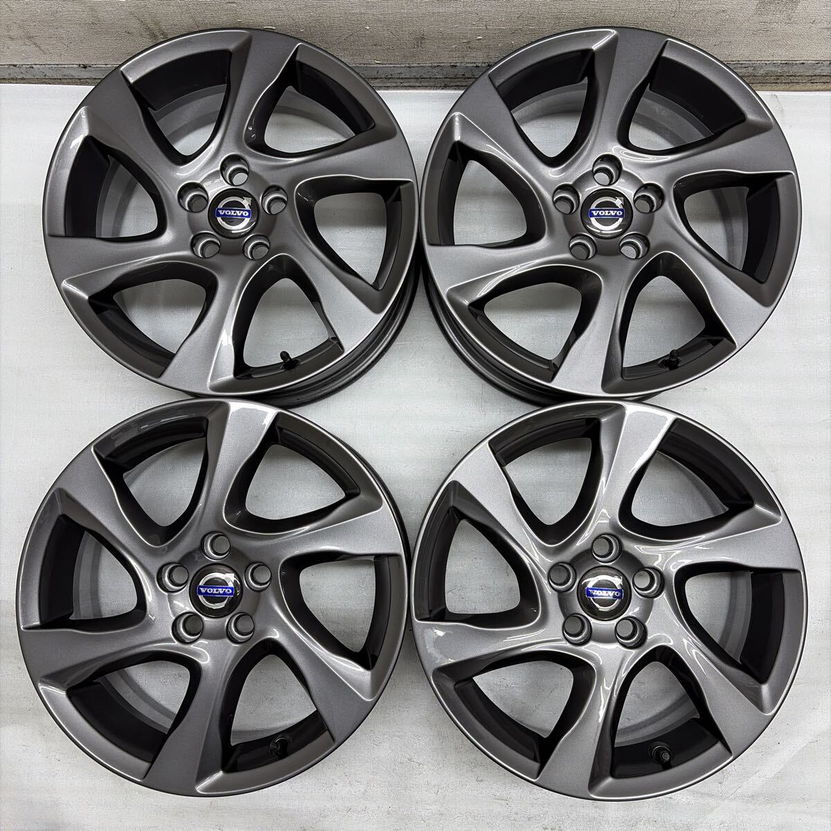 2026年最新】Yahoo!オークション -volvo v60 ホイール(17インチ)の中古