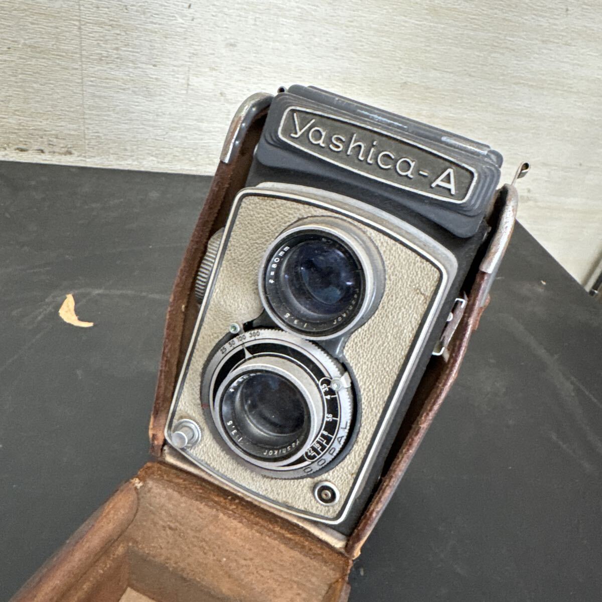 Yahoo!オークション -「yashica 二眼レフ」の落札相場・落札価格