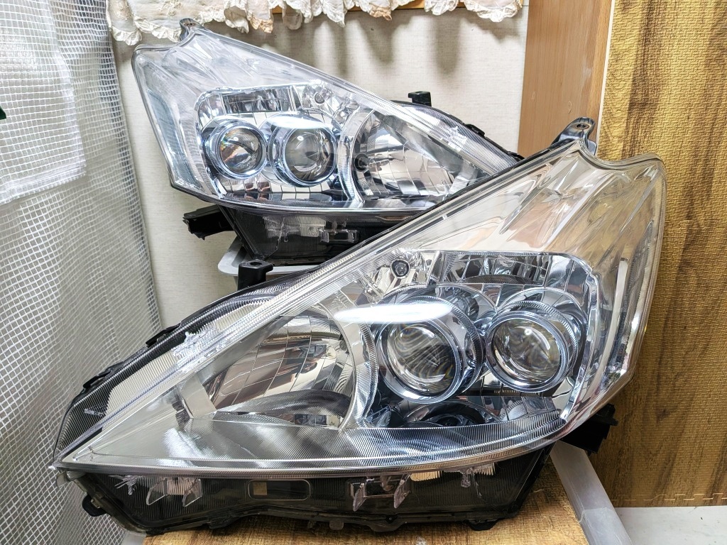 2026年最新】プリウスαの純正ヘッドライト｜高品質商品が豊富に揃う