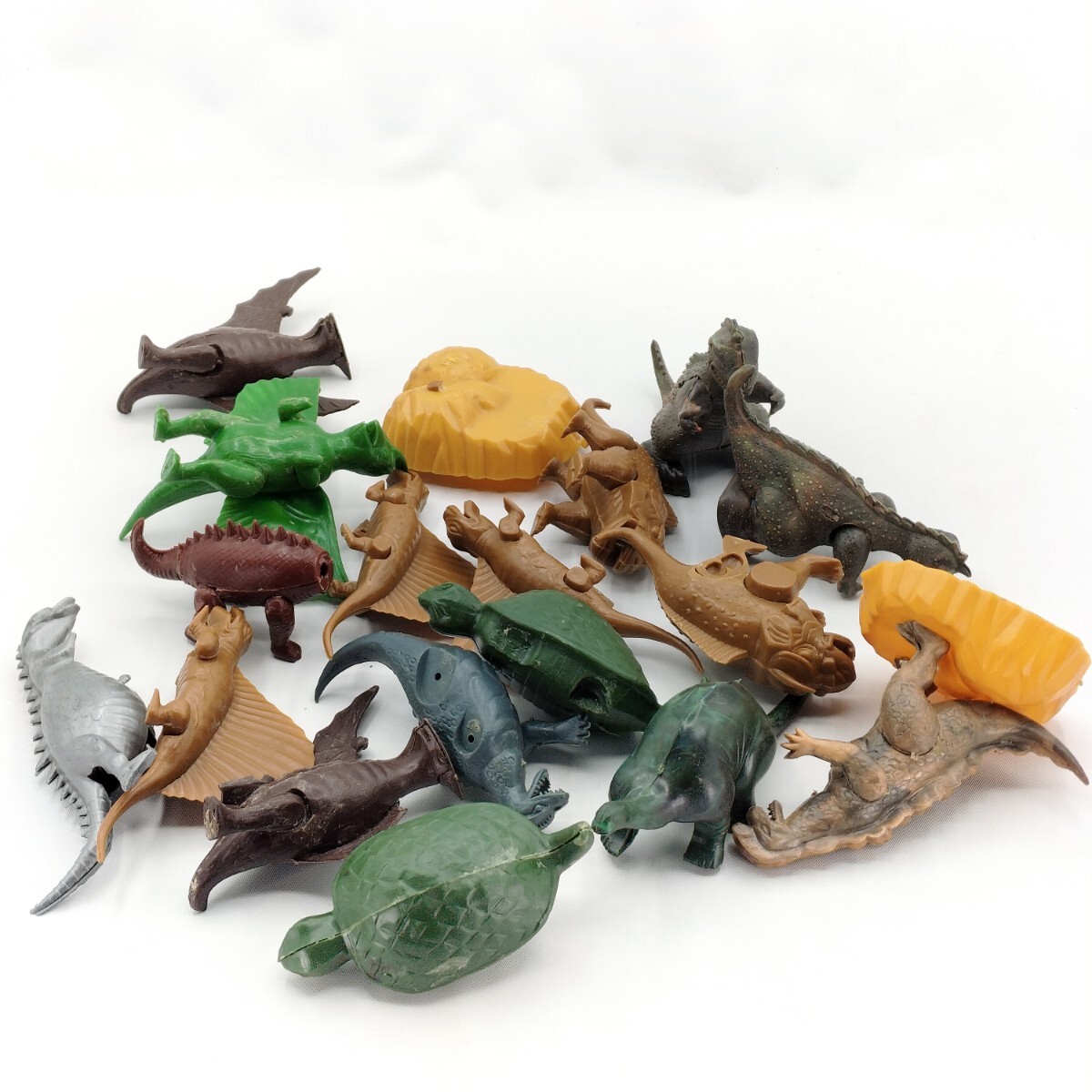 Yahoo!オークション -「日東 ガメラ」(プラモデル) の落札相場・落札価格