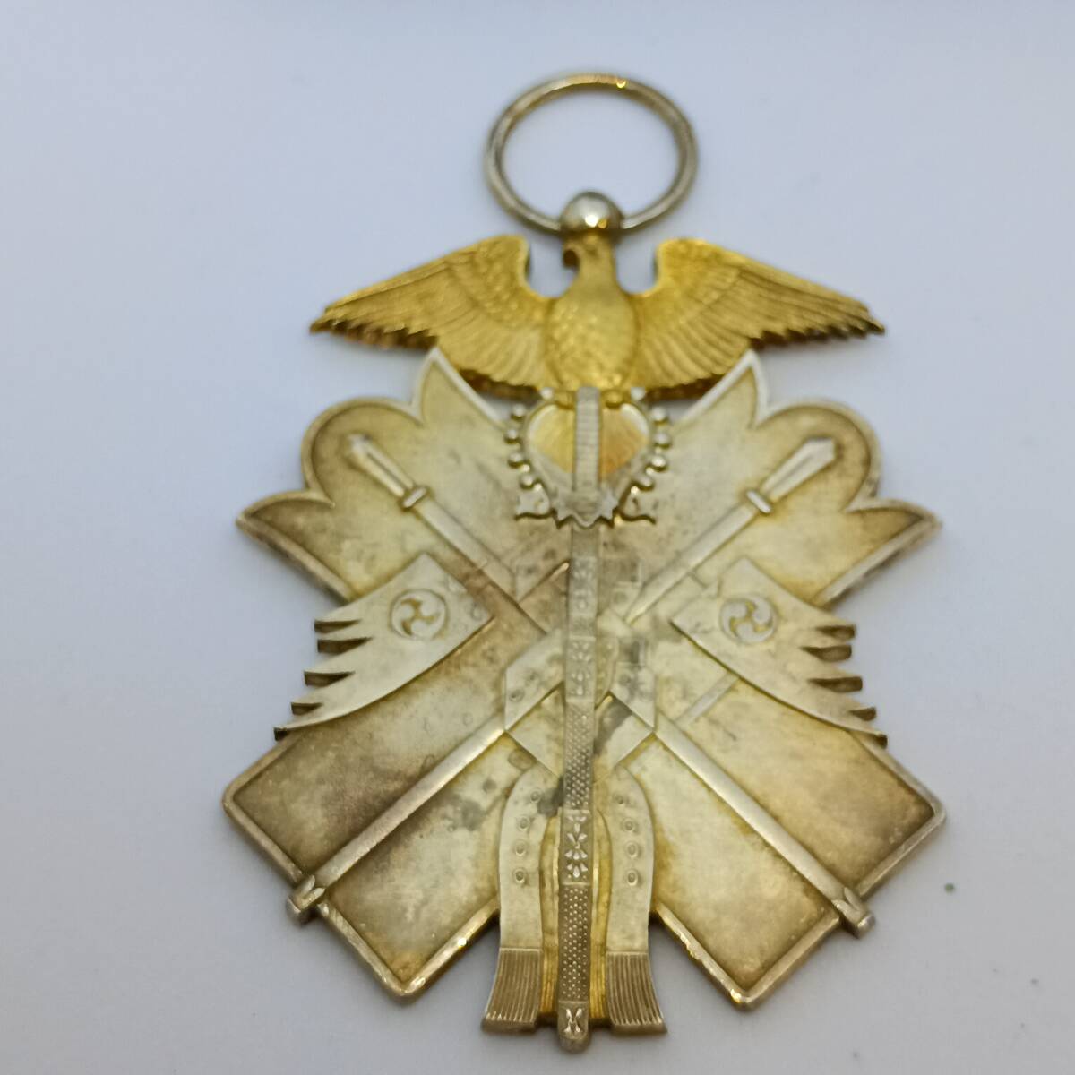 Yahoo!オークション -「功七級金鵄勲章」の落札相場・落札価格