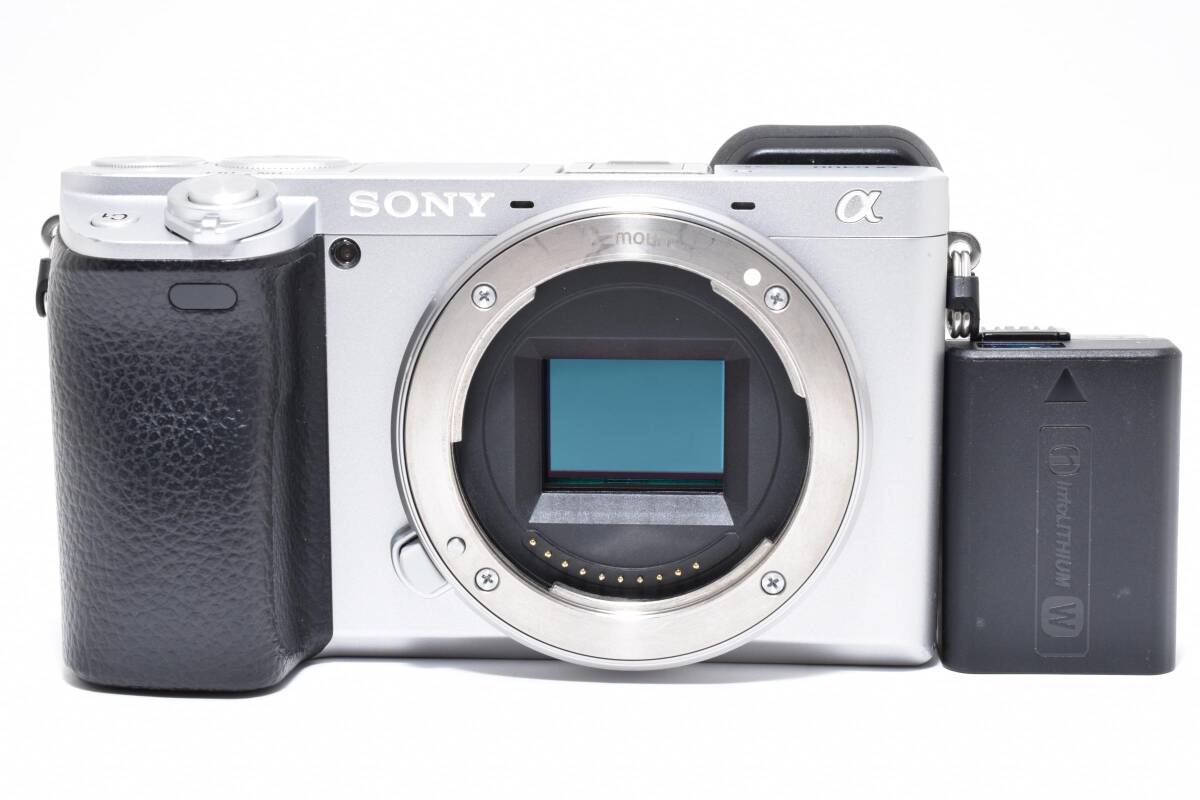 SONY α6400 ILCE-6400 ボディ [シルバー] オークション比較 - 価格.com
