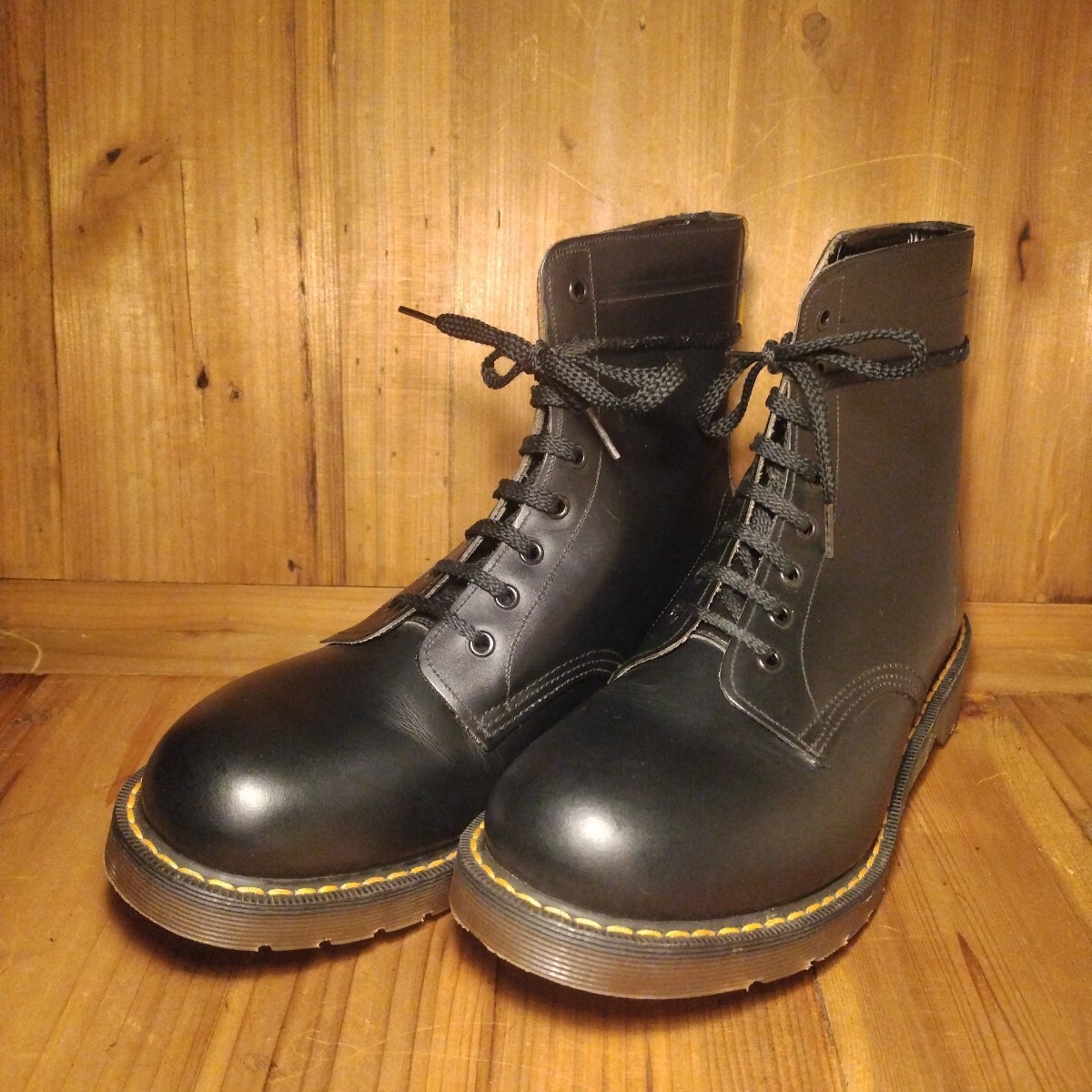 2026年最新】Yahoo!オークション -skins スキンズ(ドクターマーチン)の