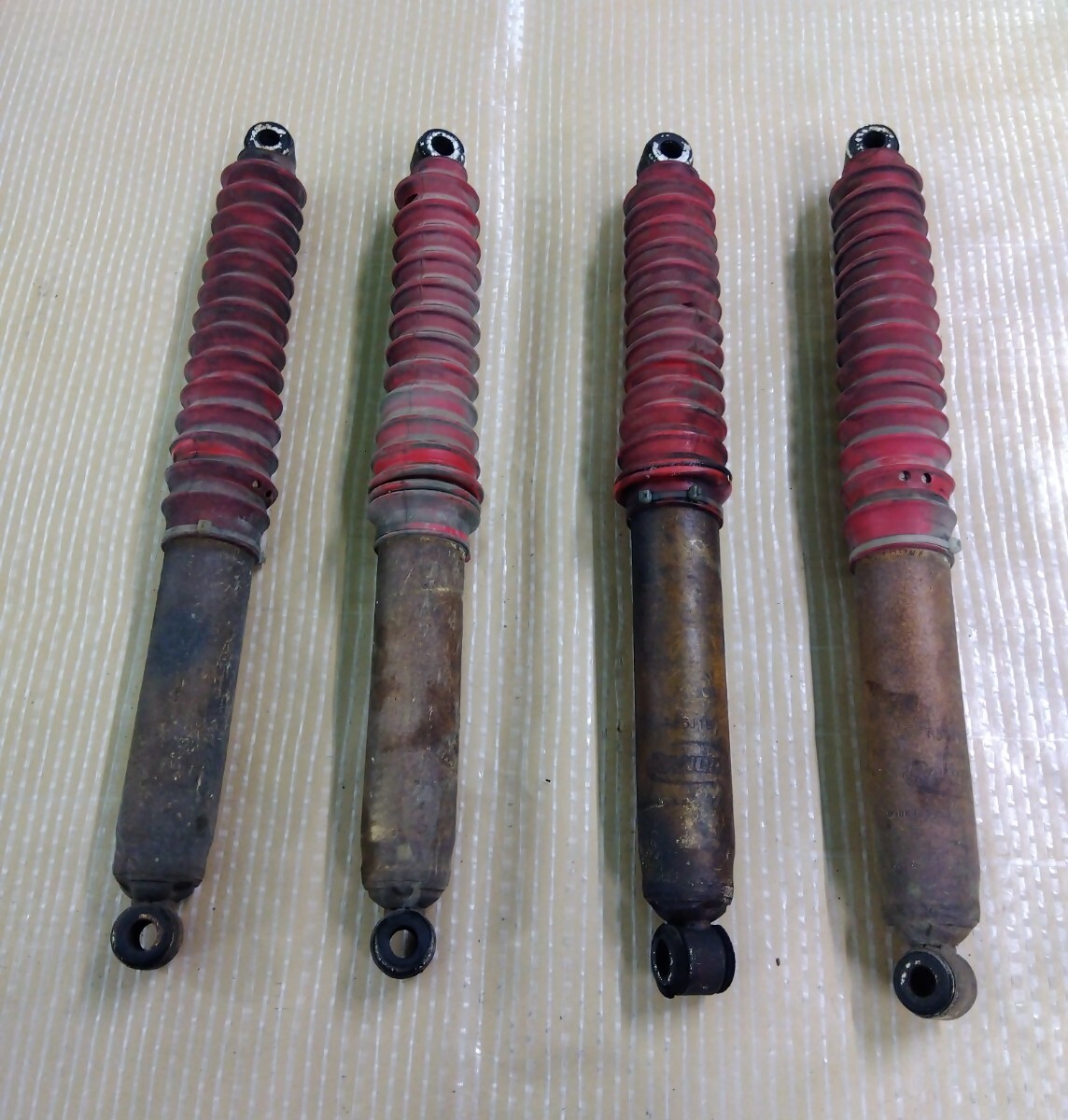 Yahoo!オークション -「ジープ 三菱」(サスペンション) (パーツ)の落札