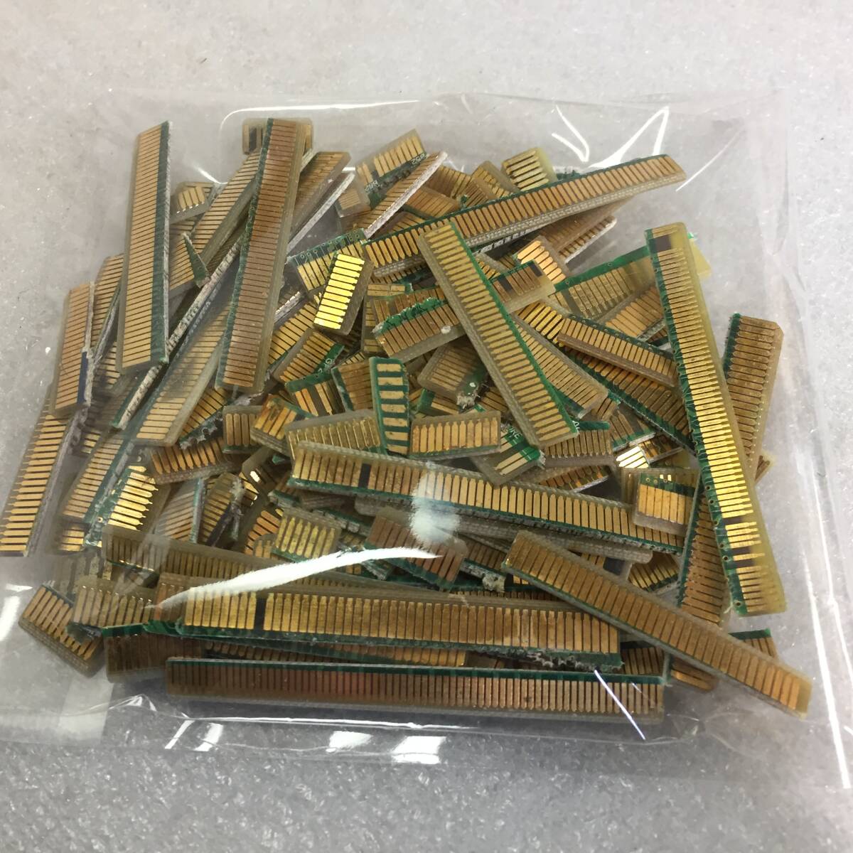 Yahoo!オークション -「基板(大量 kg 都市鉱山 金 まとめて)」の落札