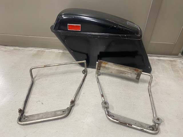 Yahoo!オークション -「flhショベル パニアケース」の落札相場・落札価格