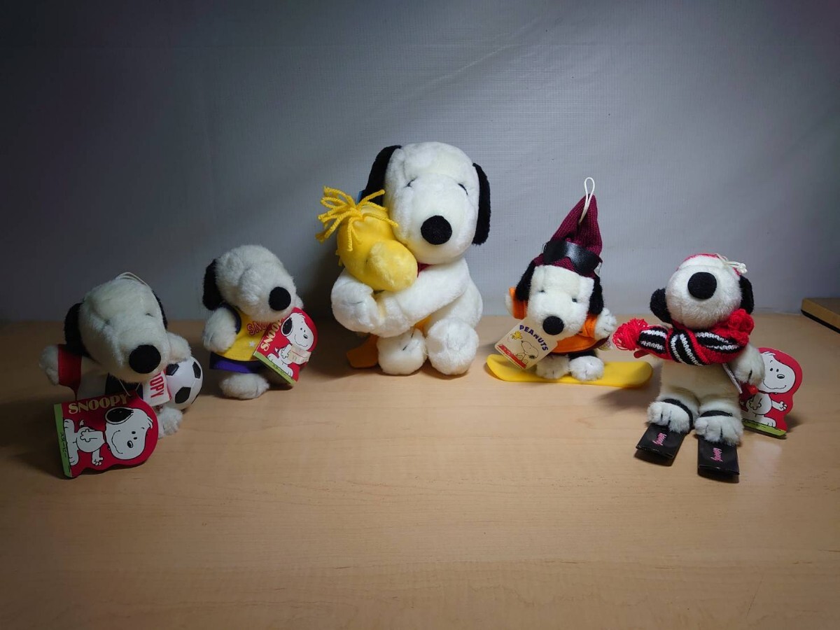 Yahoo!オークション -「スヌーピー ぬいぐるみ レトロ」の落札相場