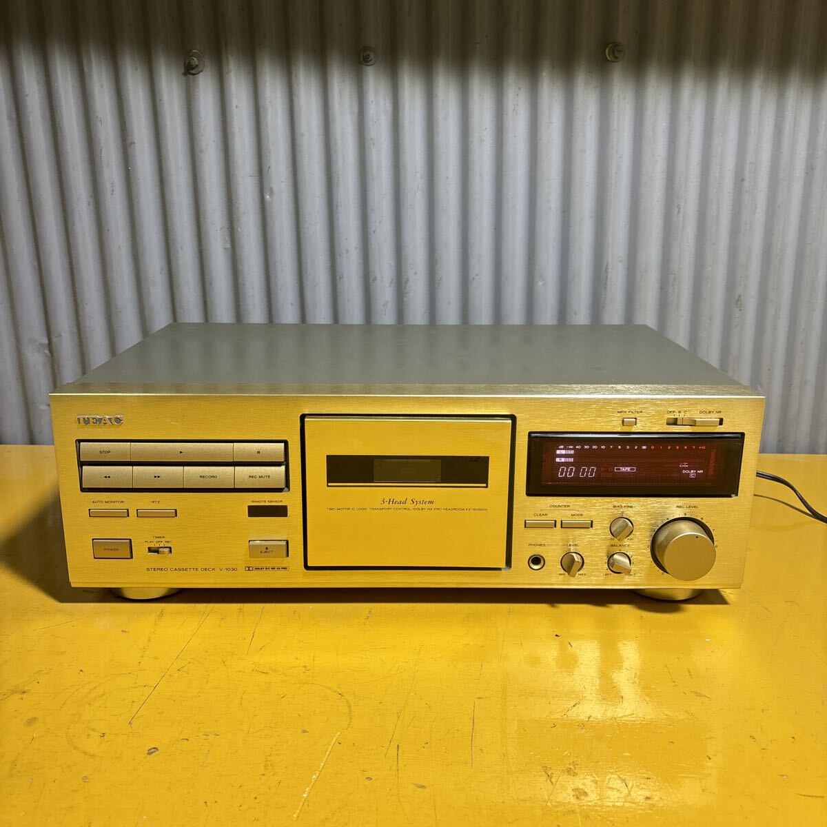 Yahoo!オークション -「teac v-1030」の落札相場・落札価格