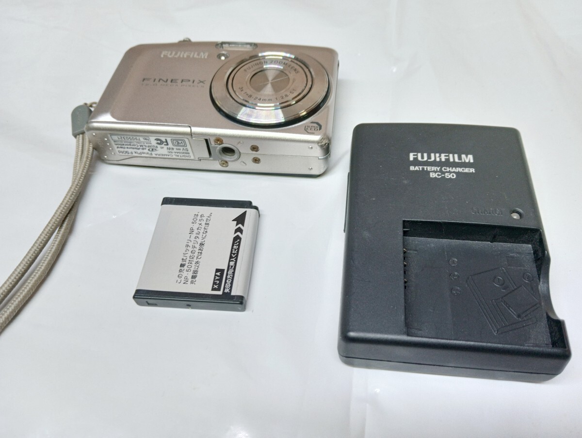 富士フイルム FinePix F50fd オークション比較 - 価格.com