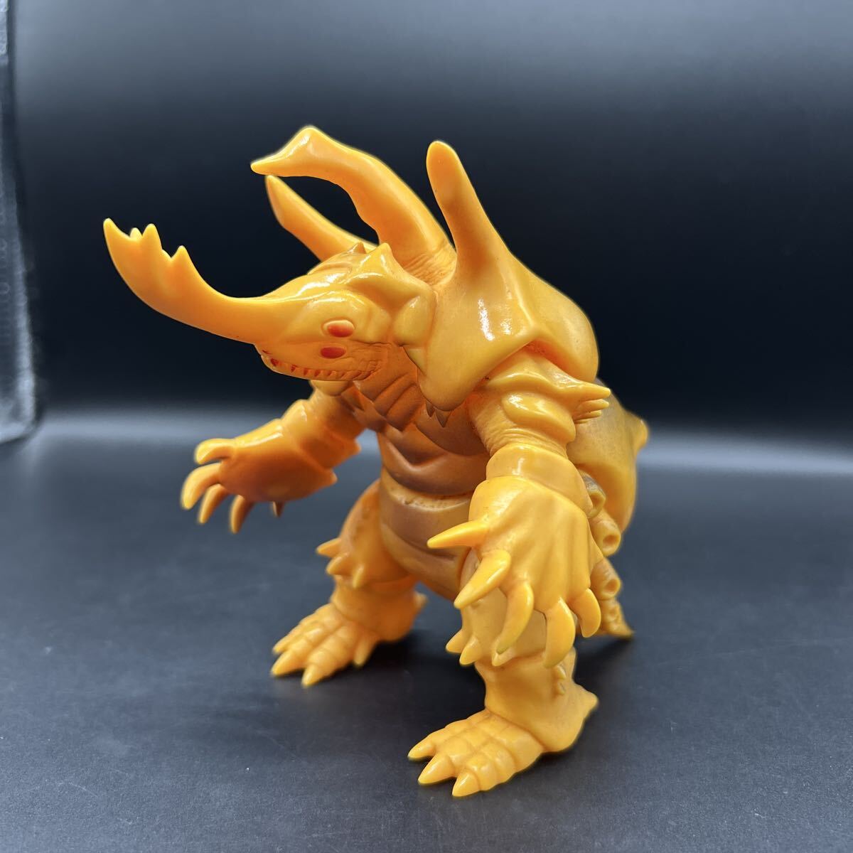 Yahoo!オークション -「アトリエg-1 ガラモン」(特撮) (フィギュア)の