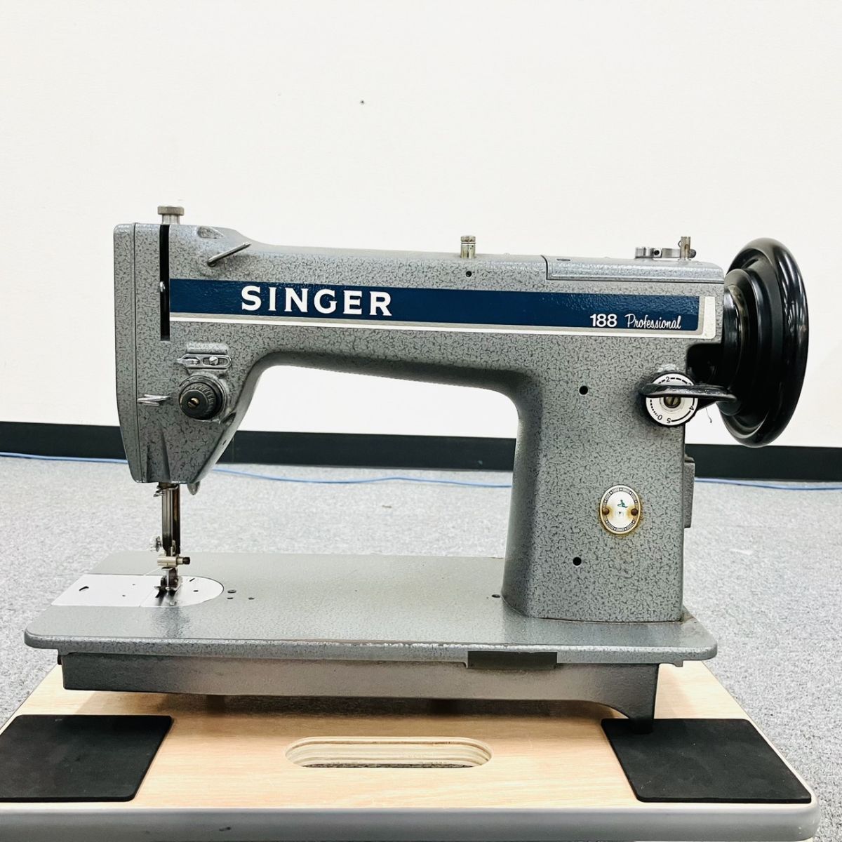 Yahoo!オークション -「シンガー職業用ミシン」の落札相場・落札価格