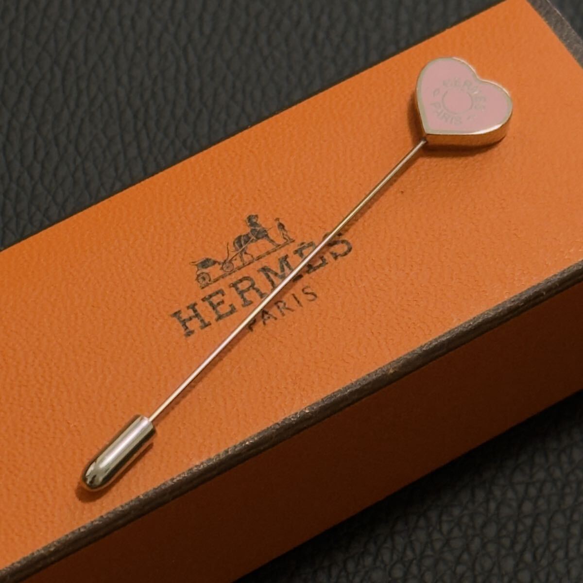 2026年最新】Yahoo!オークション -エルメス ピンブローチの中古品