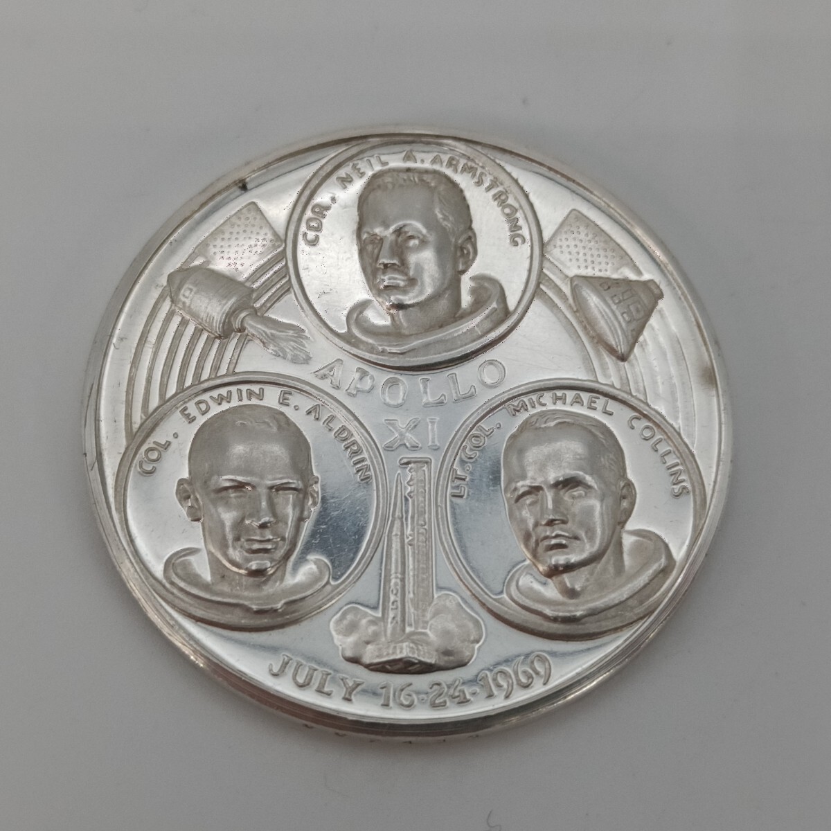 Yahoo!オークション -「アポロ11号 メダル」の落札相場・落札価格