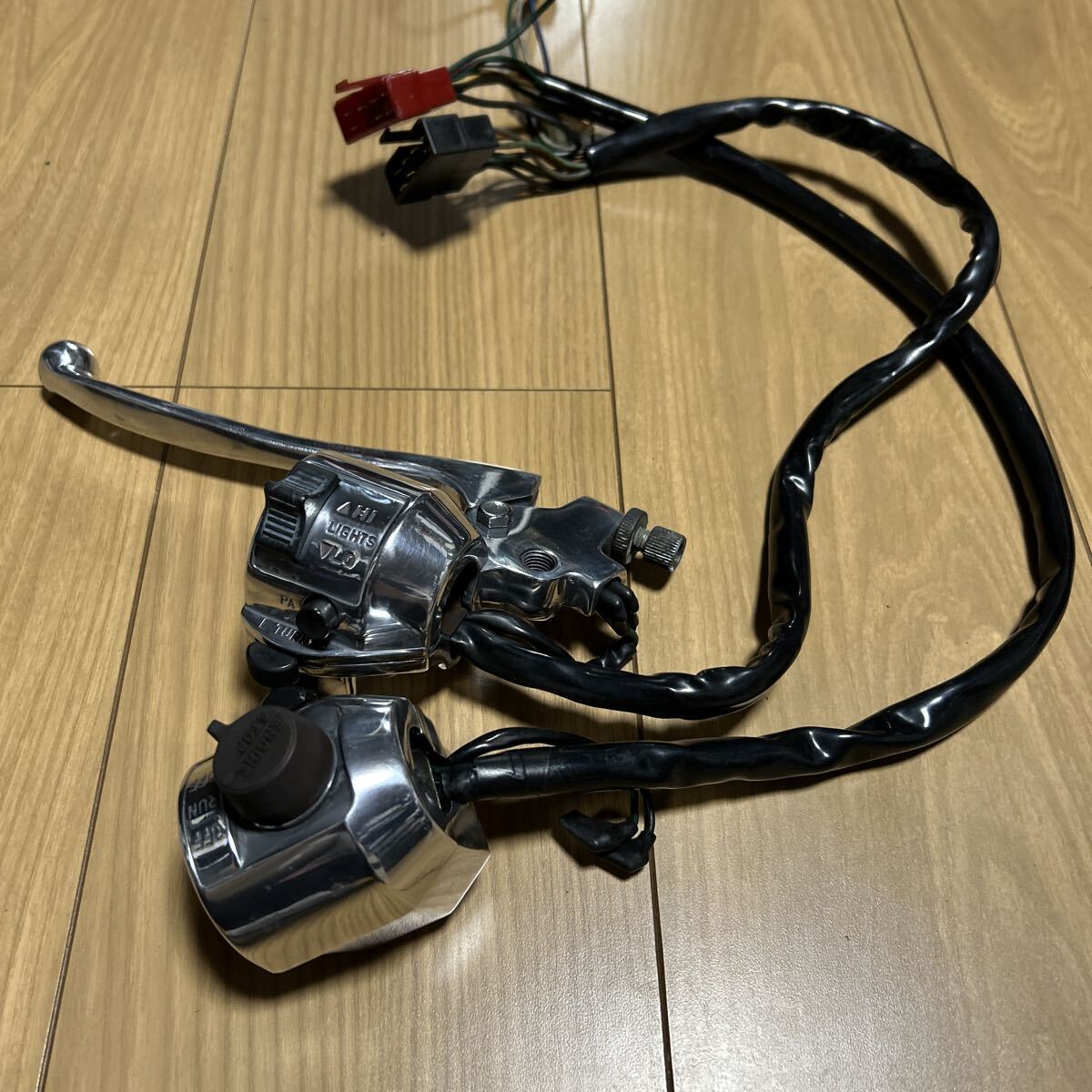 Yahoo!オークション -「cb250t スイッチボックス」の落札相場・落札価格