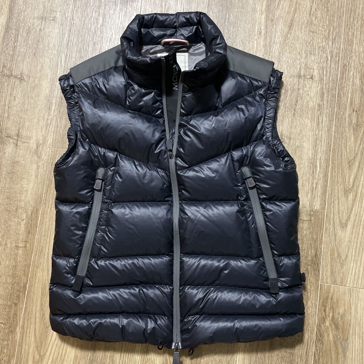 2026年最新】Yahoo!オークション -モンクレール ベストの中古品・新品