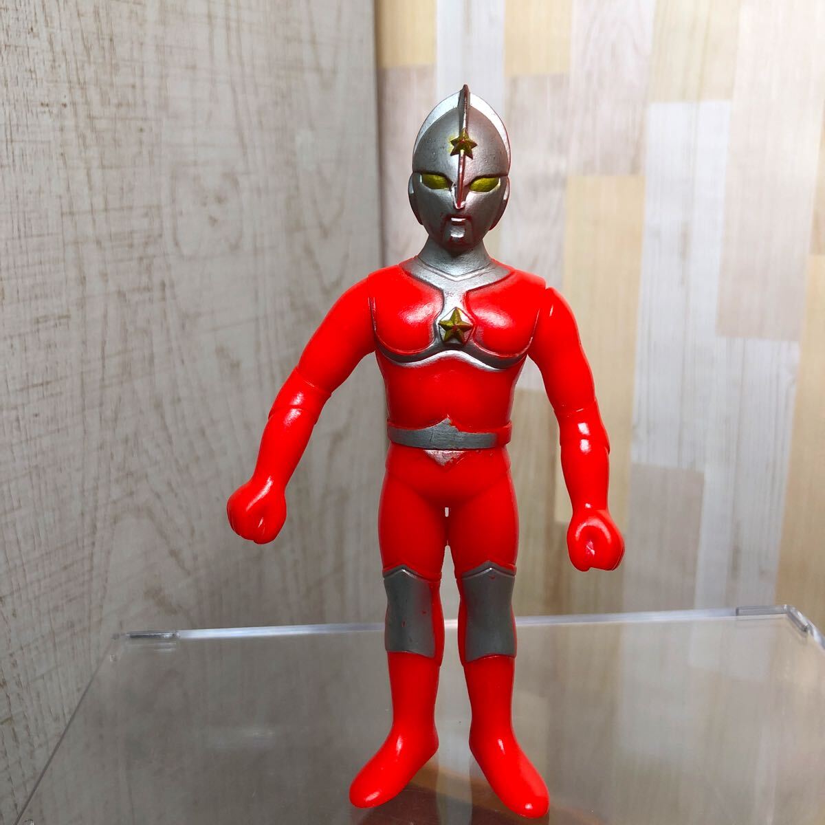 Yahoo!オークション -「ウルトラマンジョーニアス ソフビ」の落札相場