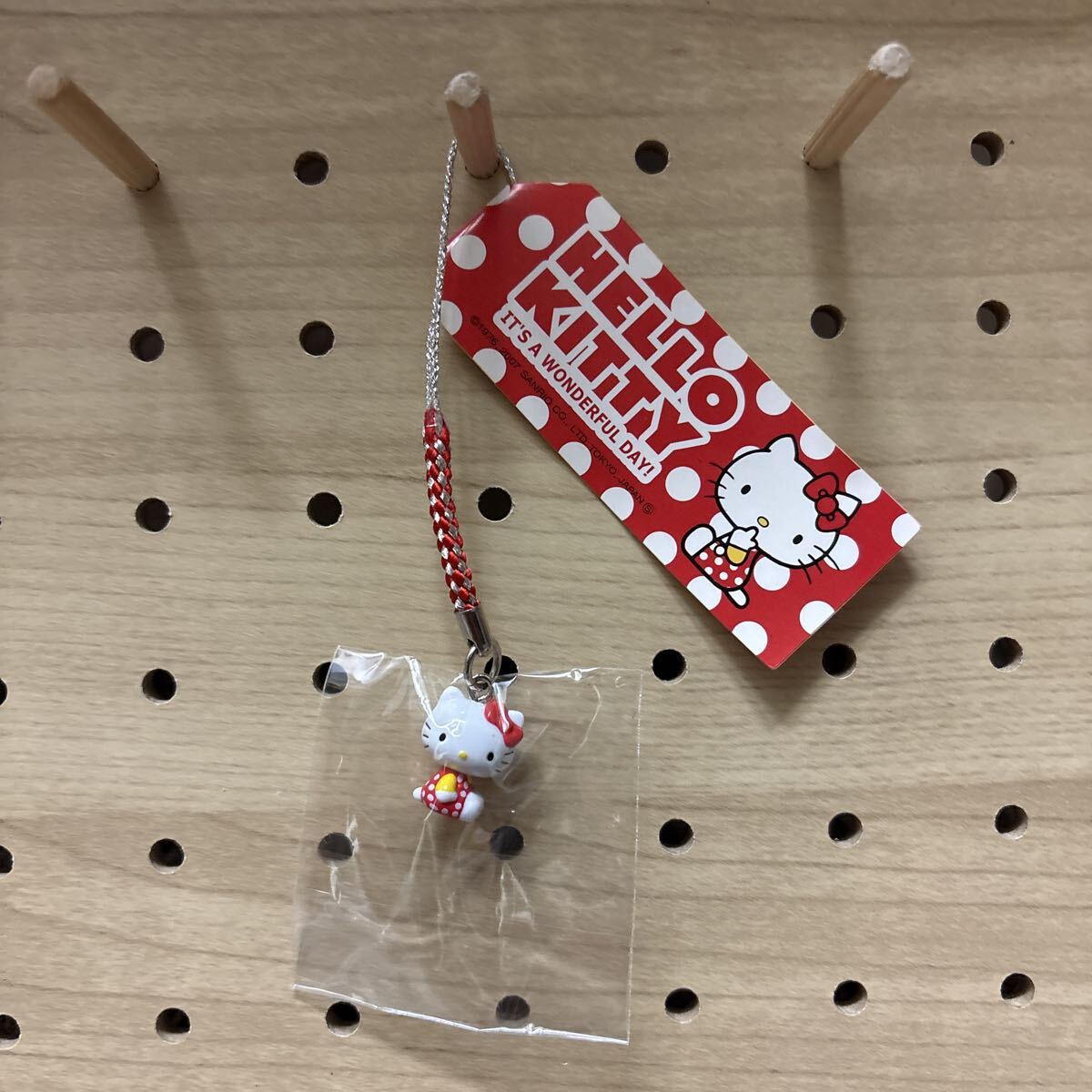 Yahoo!オークション -「キティ 根付 レア」(アクセサリー) (携帯電話