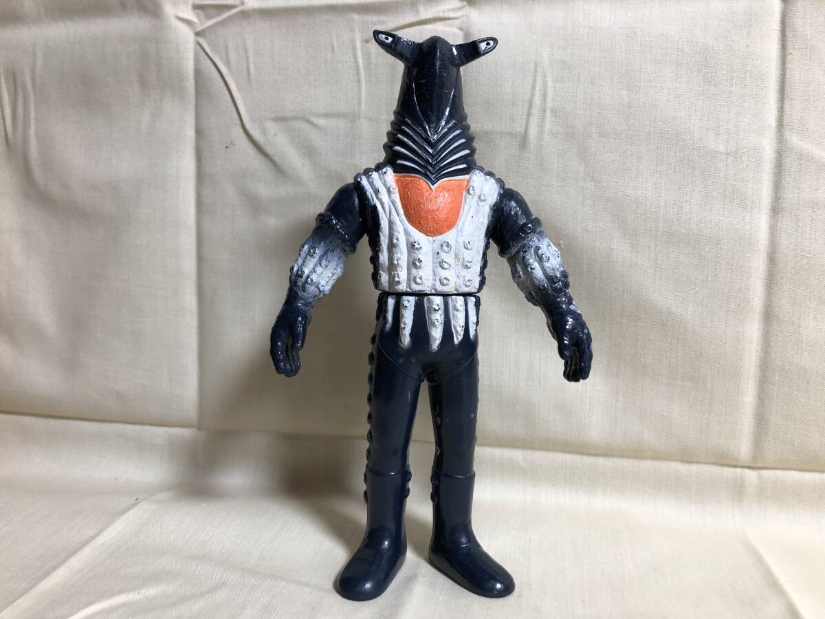 Yahoo!オークション -「ペガッサ星人 ソフビ」の落札相場・落札価格