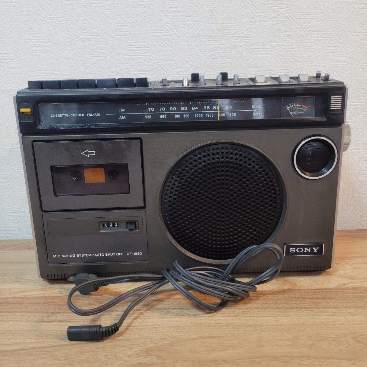 Yahoo!オークション -「sony cf-1980」の落札相場・落札価格