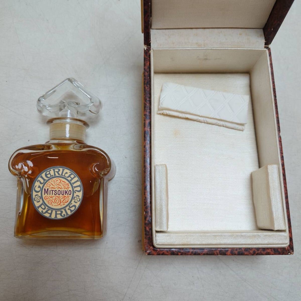 Yahoo!オークション -「ゲラン ミツコ 香水」の落札相場・落札価格