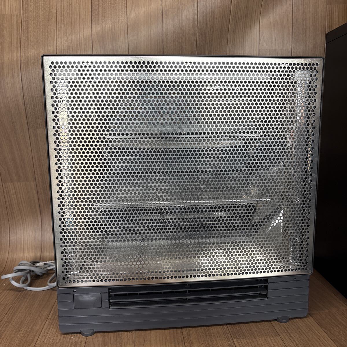 Yahoo!オークション -「ダイキン ハイブリッドセラムヒート」の落札