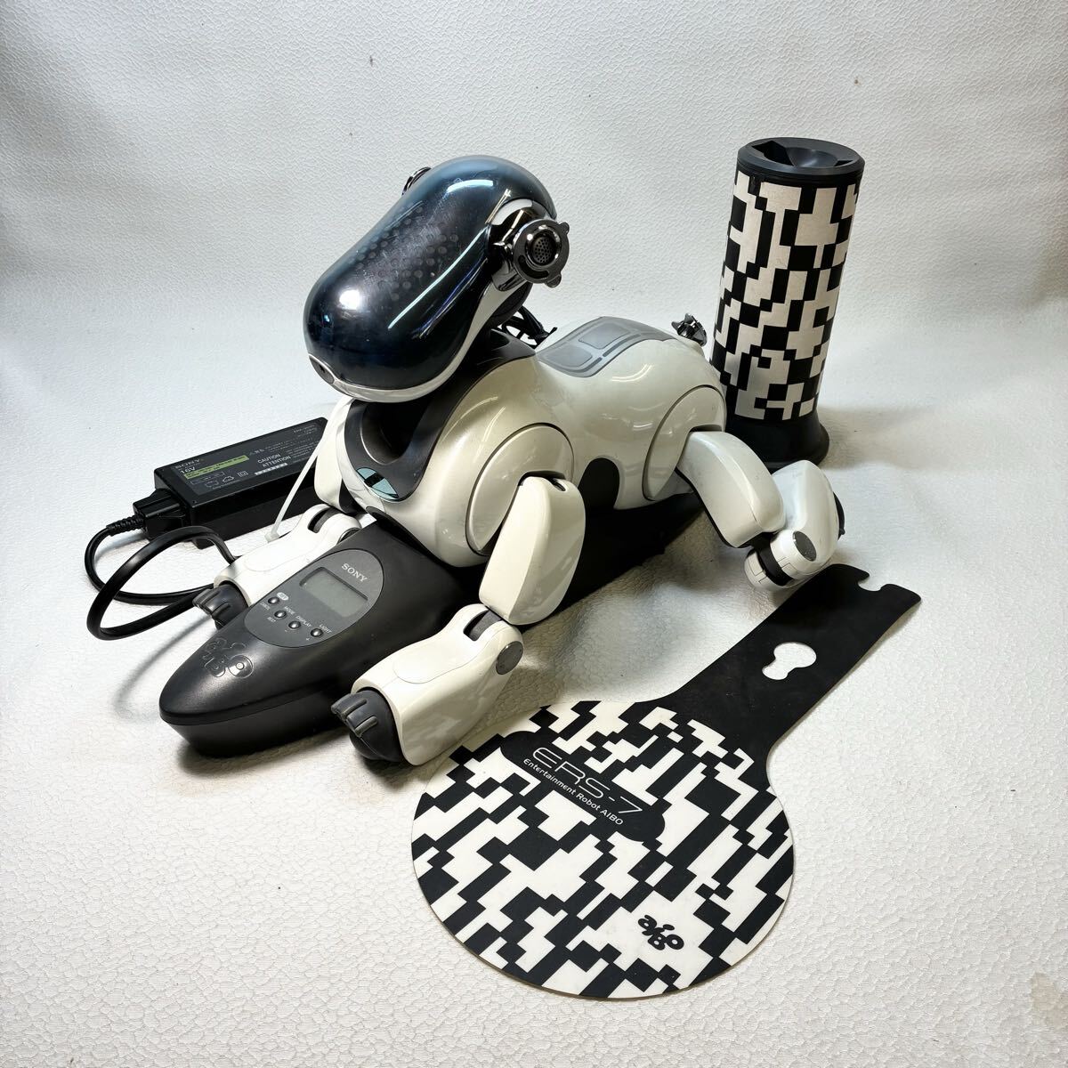 Yahoo!オークション -「aibo ジャンク」の落札相場・落札価格