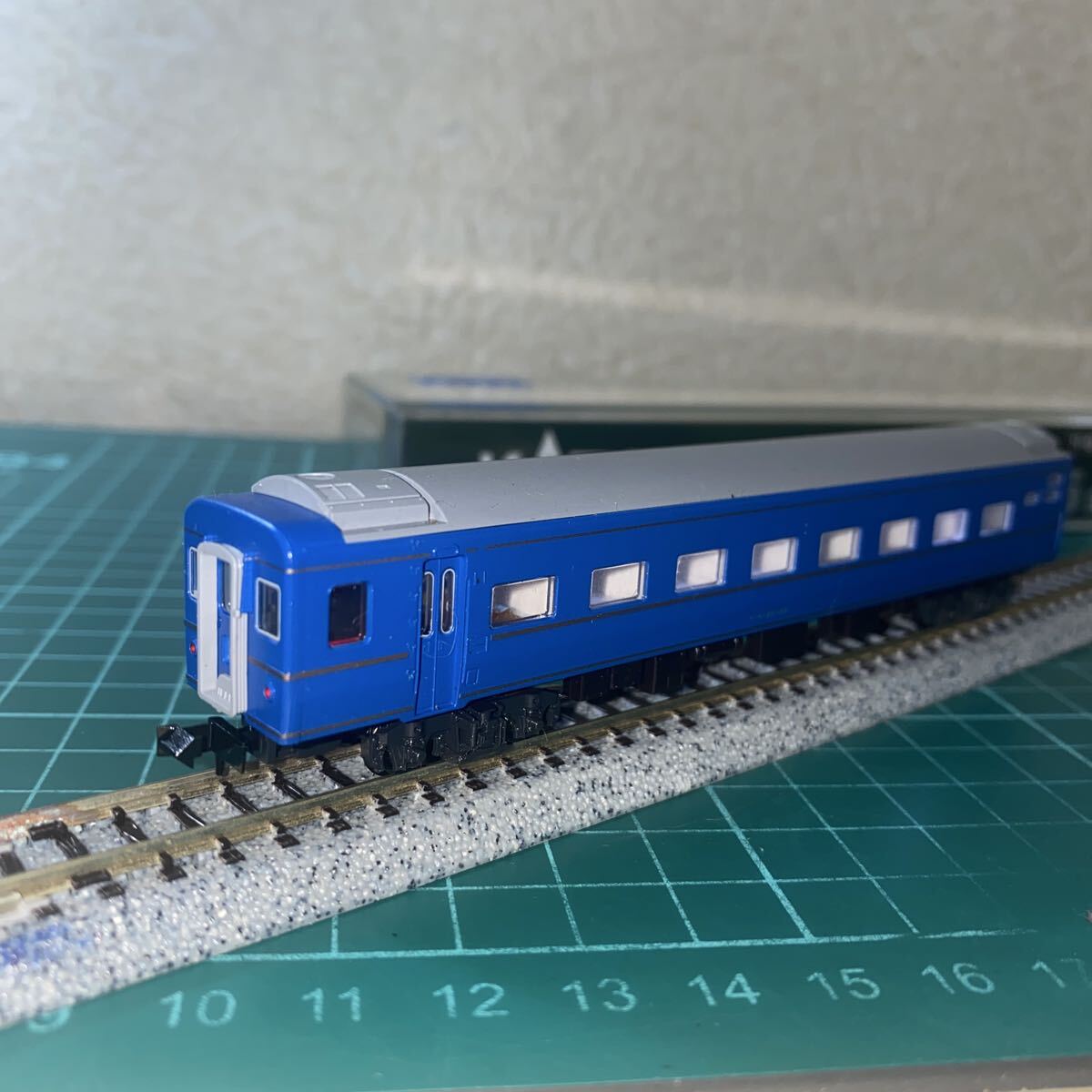 Yahoo!オークション -「kato 室内灯」の落札相場・落札価格