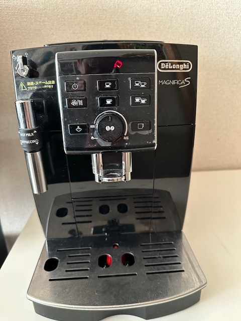 Yahoo!オークション -「デロンギ マグニフィカs」の落札相場・落札価格