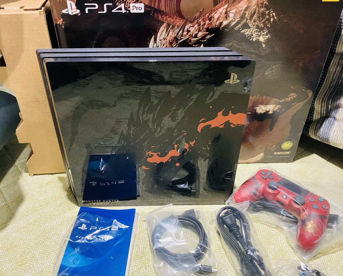 Yahoo!オークション -「ps4 pro リオレウスエディション」の落札相場