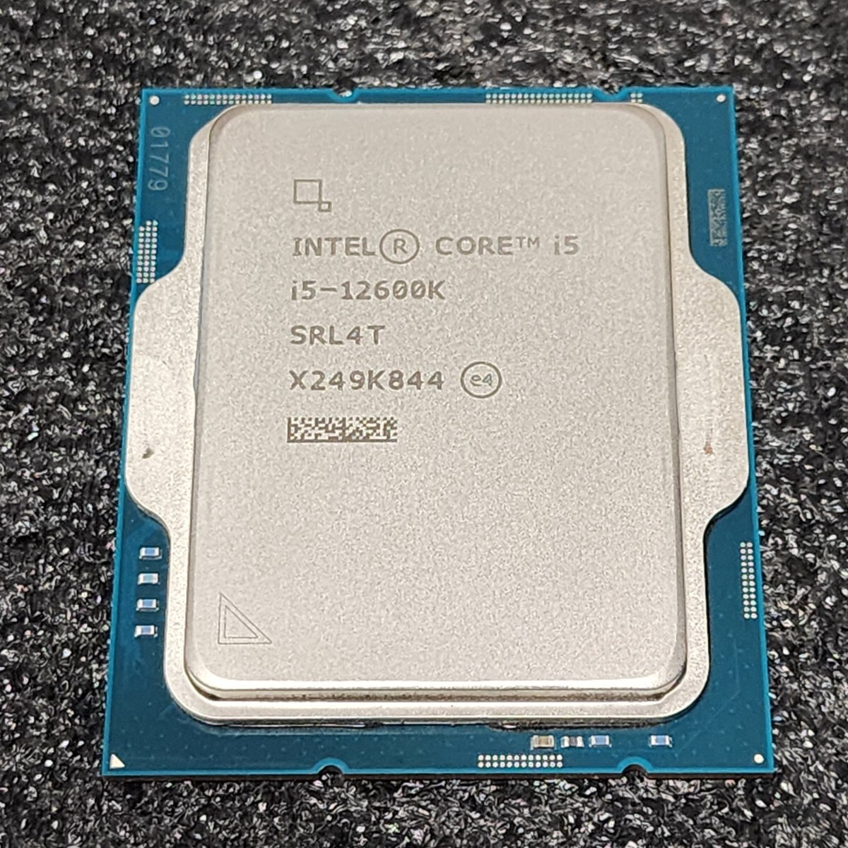 CPU Intel Core i5 12600 4 4GHz 6コア12スレッド AlderLake LGA1700