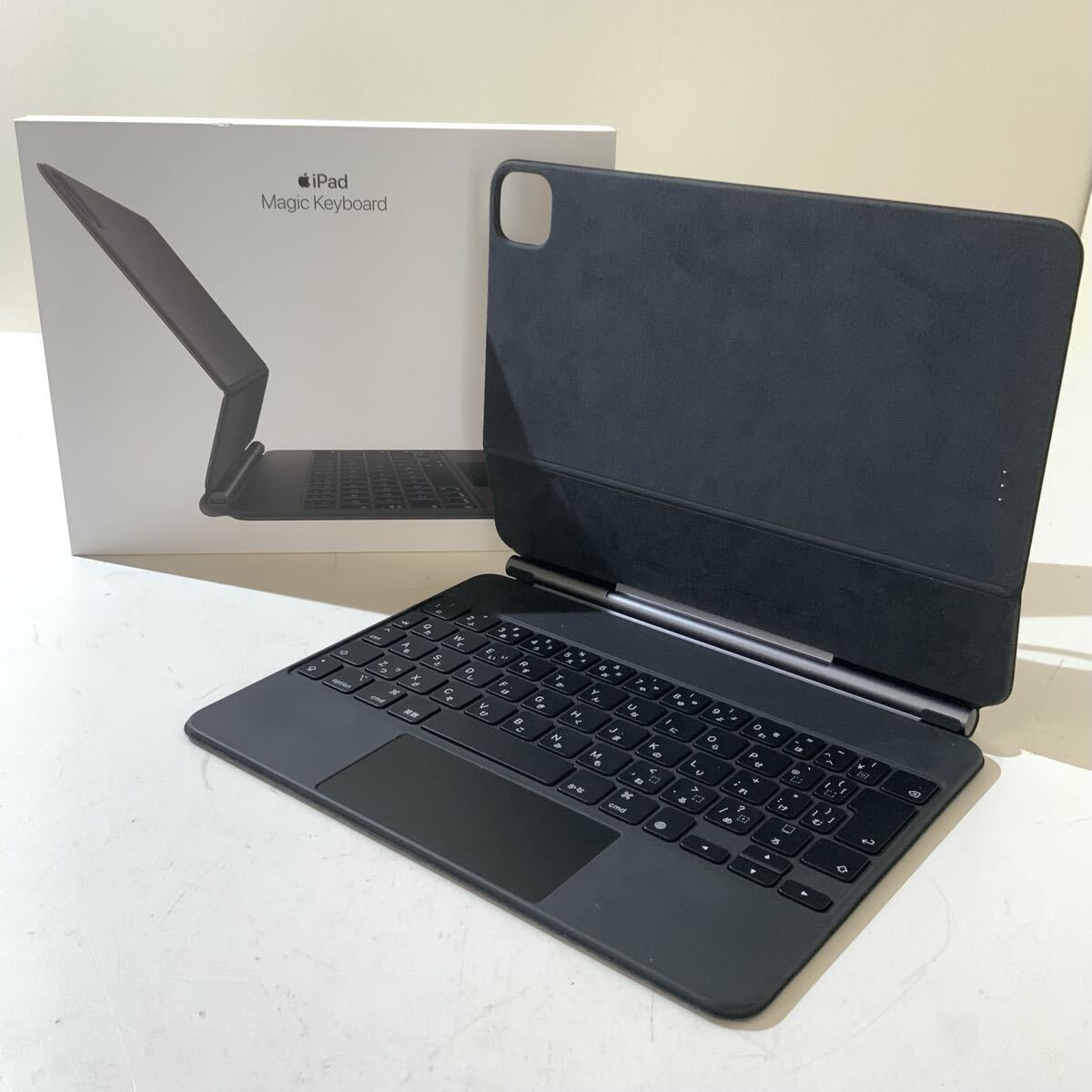 Yahoo!オークション -「a2261」(Apple) (タブレット)の落札相場・落札価格