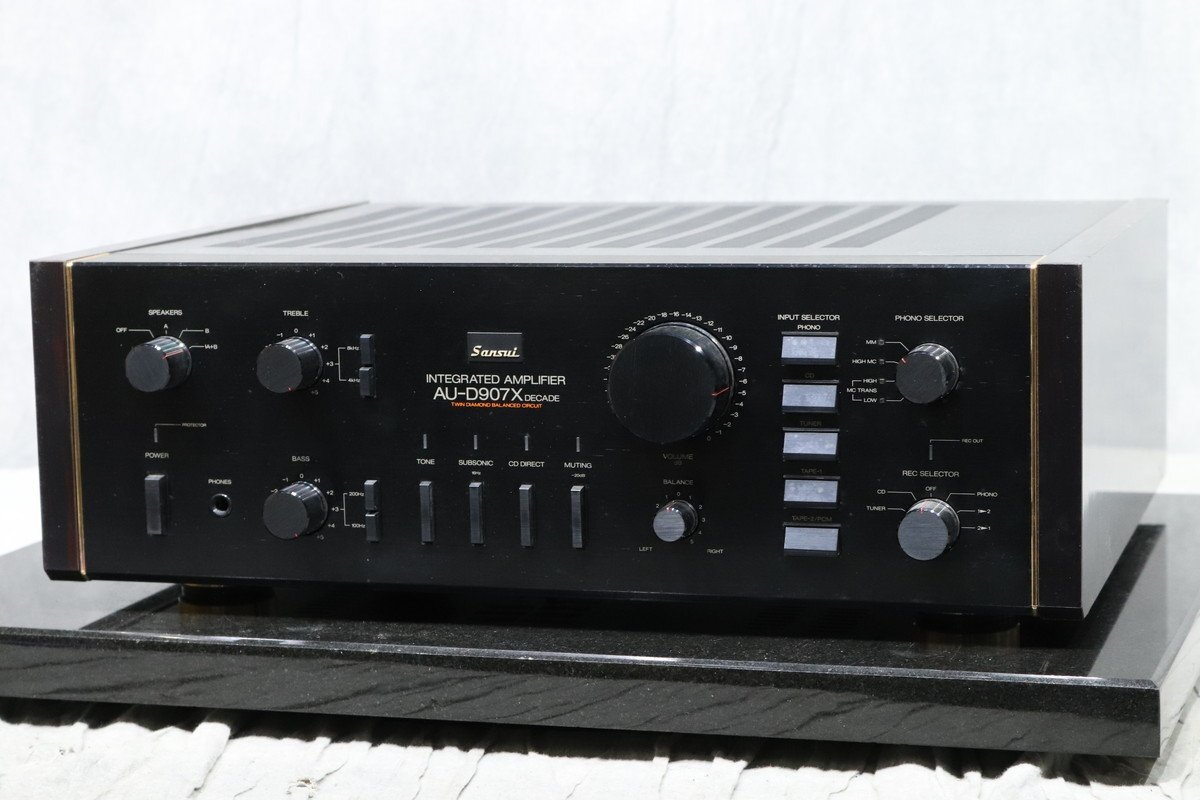 Yahoo!オークション -「au-d907x」の落札相場・落札価格