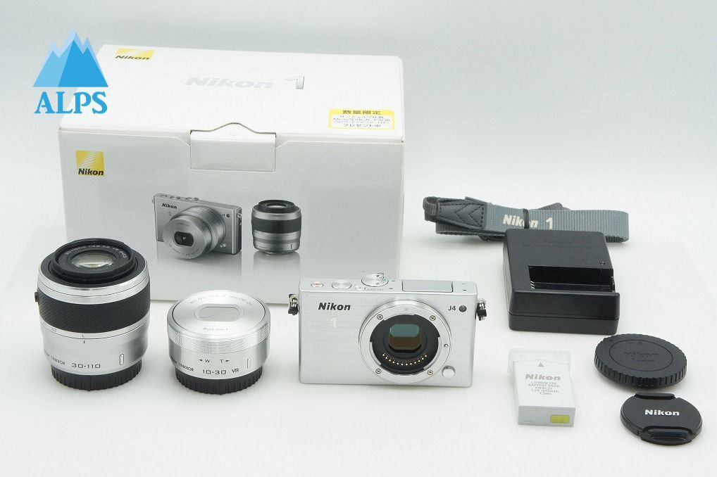 ニコン Nikon 1 J4 ダブルズームキット [ホワイト] オークション比較