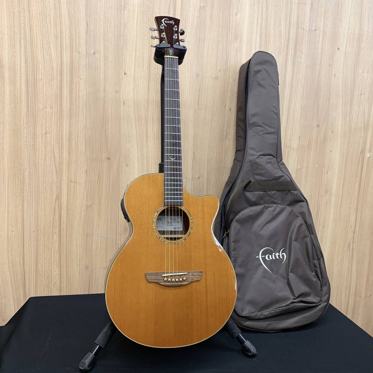 Yahoo!オークション -「faith」(本体) (アコースティックギター)の落札